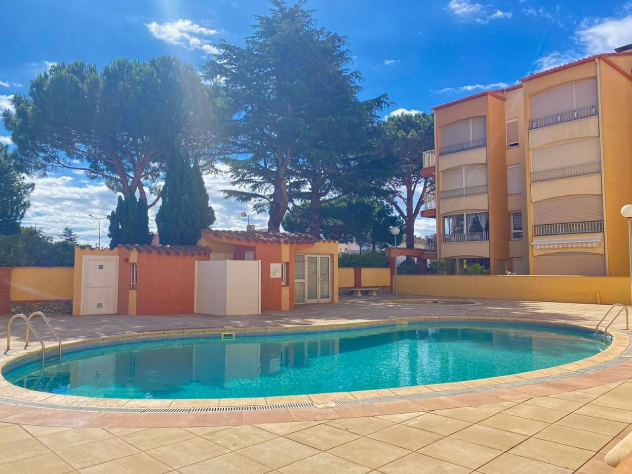 Apartment 3211-t3 Avec Piscine *